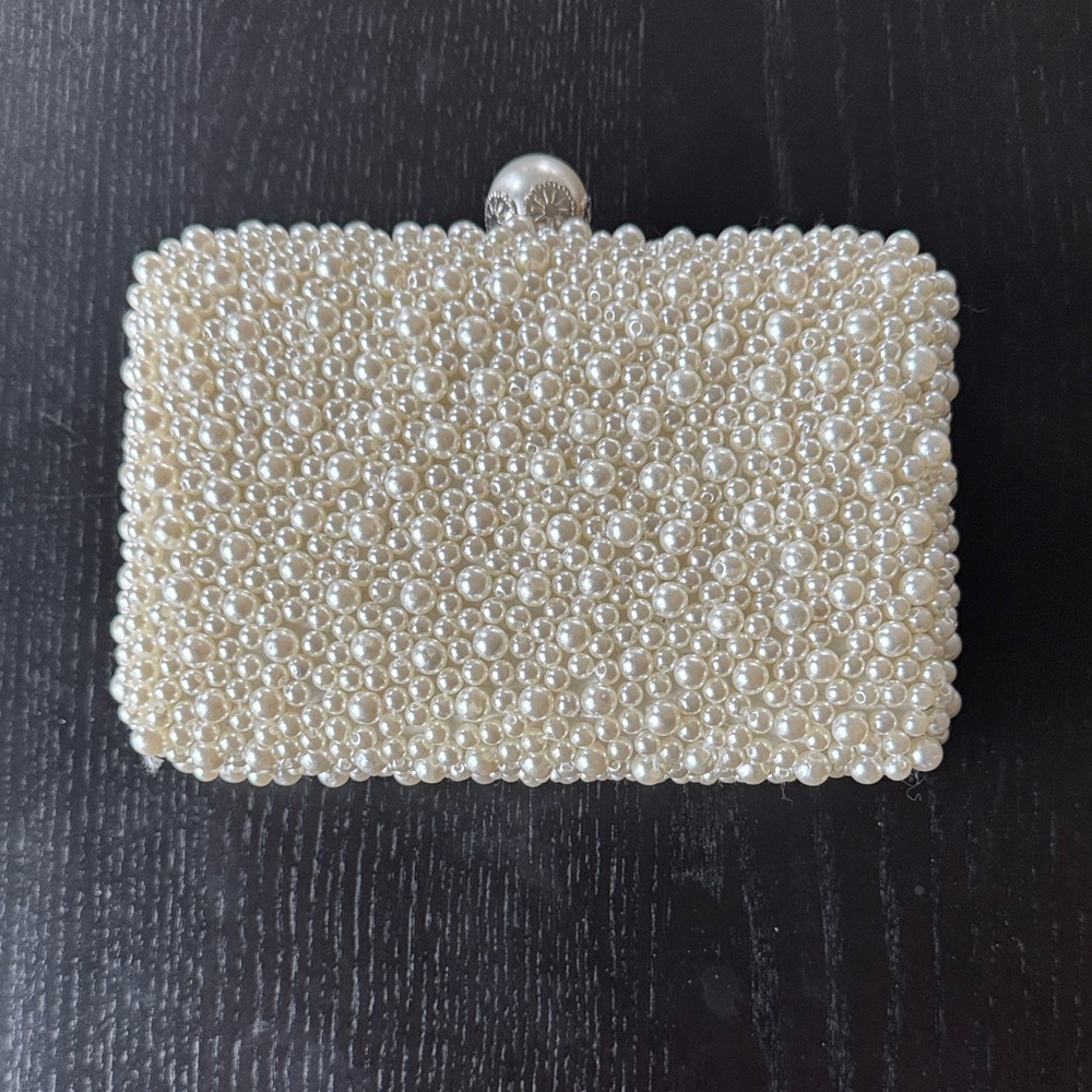 NWOT Pearl Beaded Wedding Evening Cream White Bridal Elegant Clutch Purse Bag